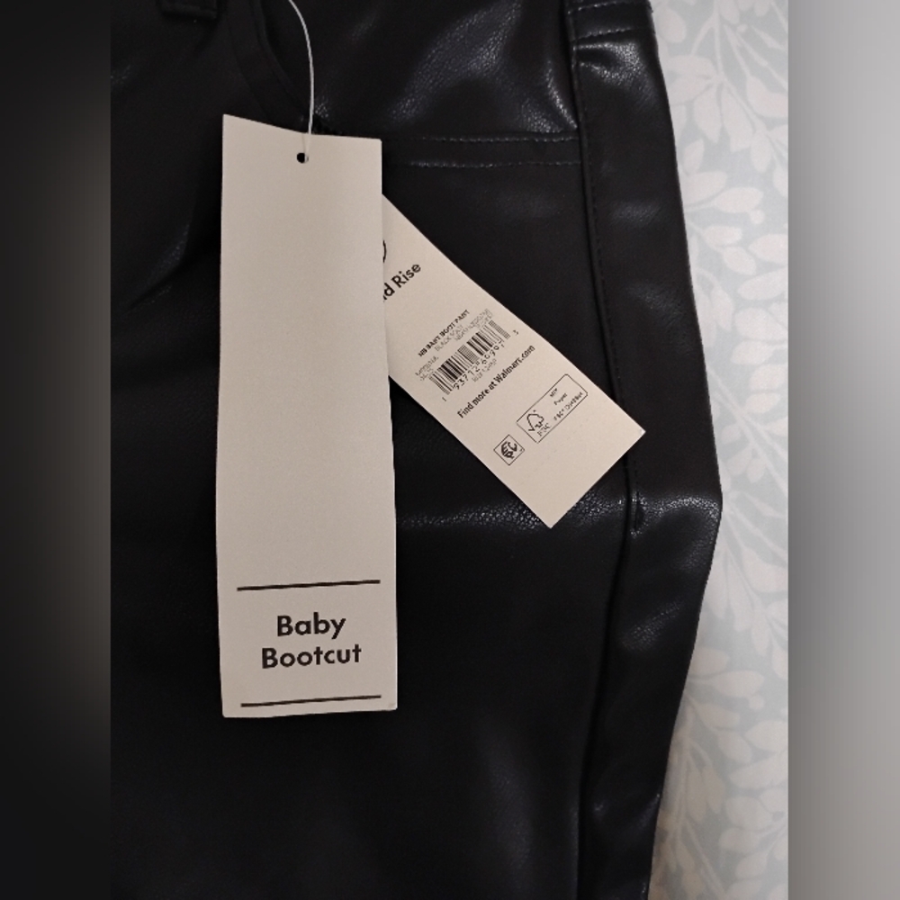 Black Faux Leather Pants - Picture 4 of 8